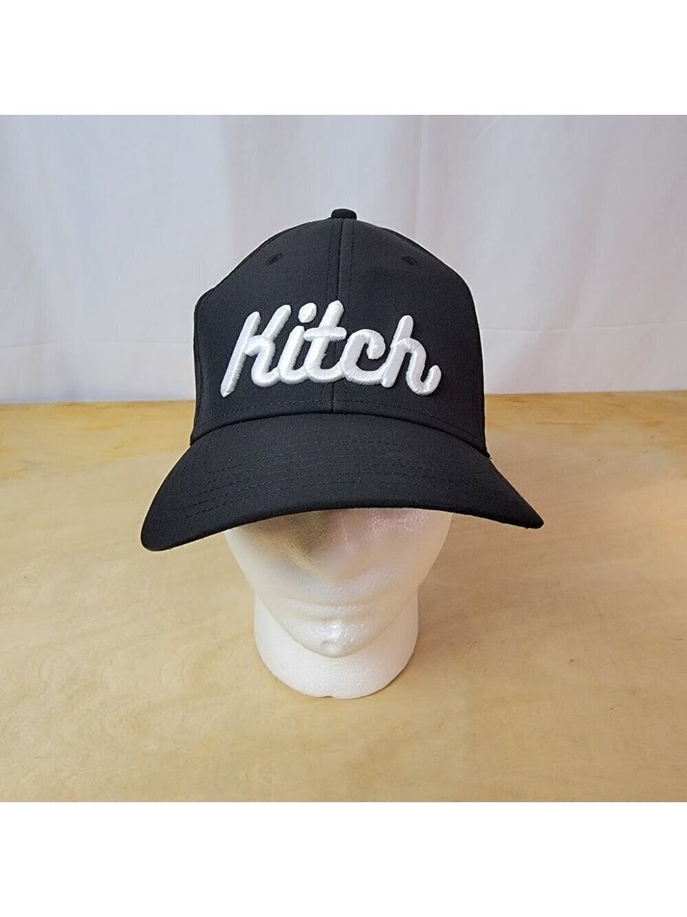 Kitch Pickleball Performance Hat - Like New